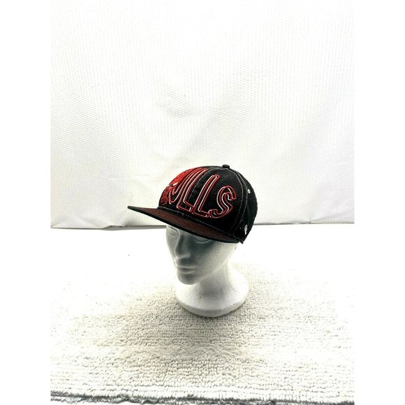 Vintage Chicago Bulls Black Red Outline Windy City Snapback Cap Hat Cleaned - Picture 2 of 7